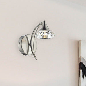 Single Wall Light in Satin Chrome LUT0746