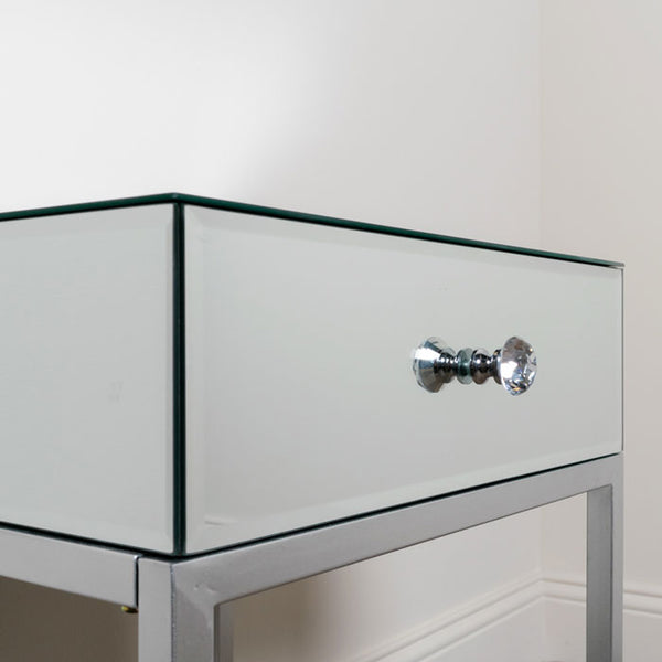 Stylish Mirrored End Table with Drawer